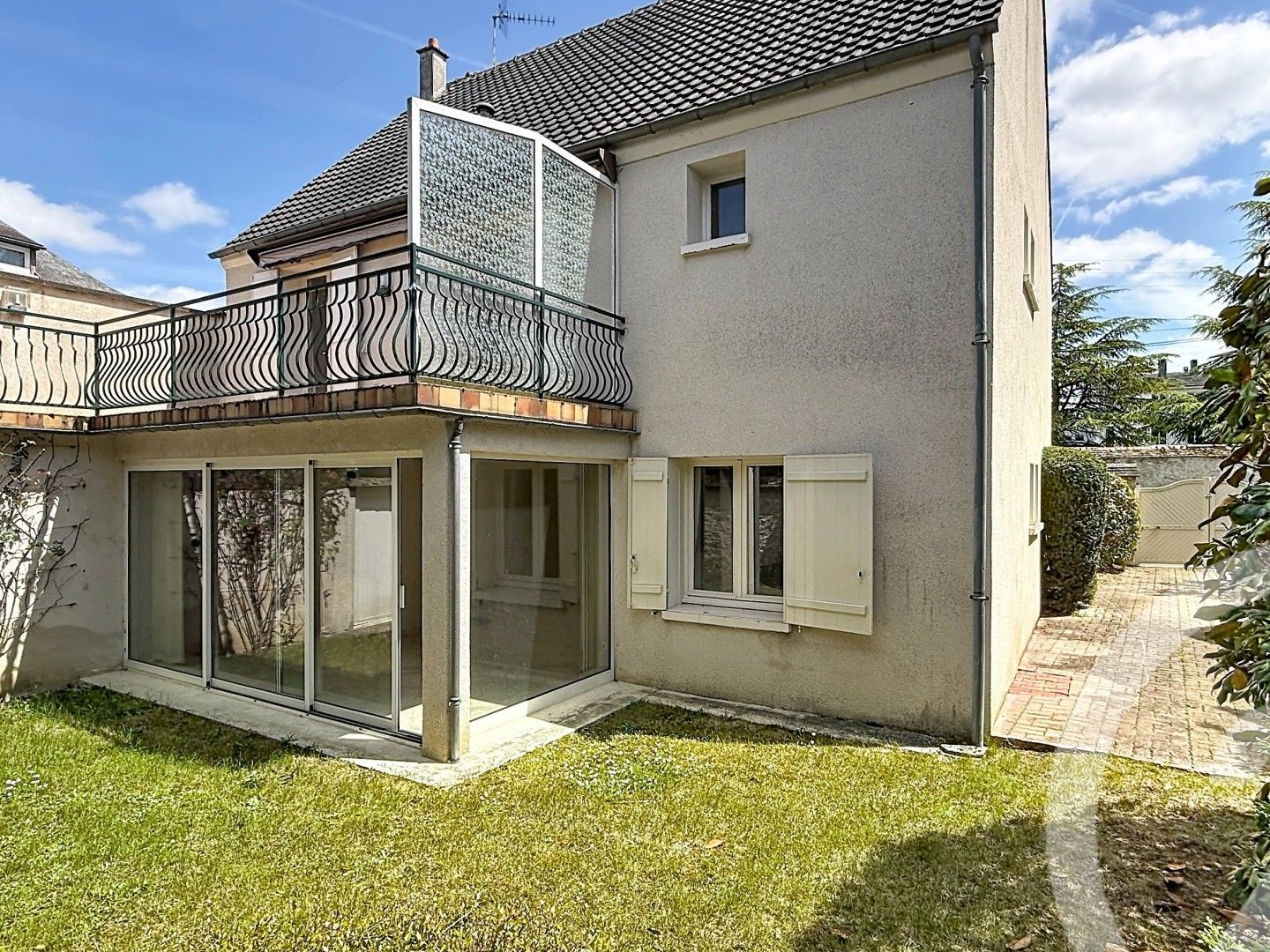 Maison 7 pièces 140 m²