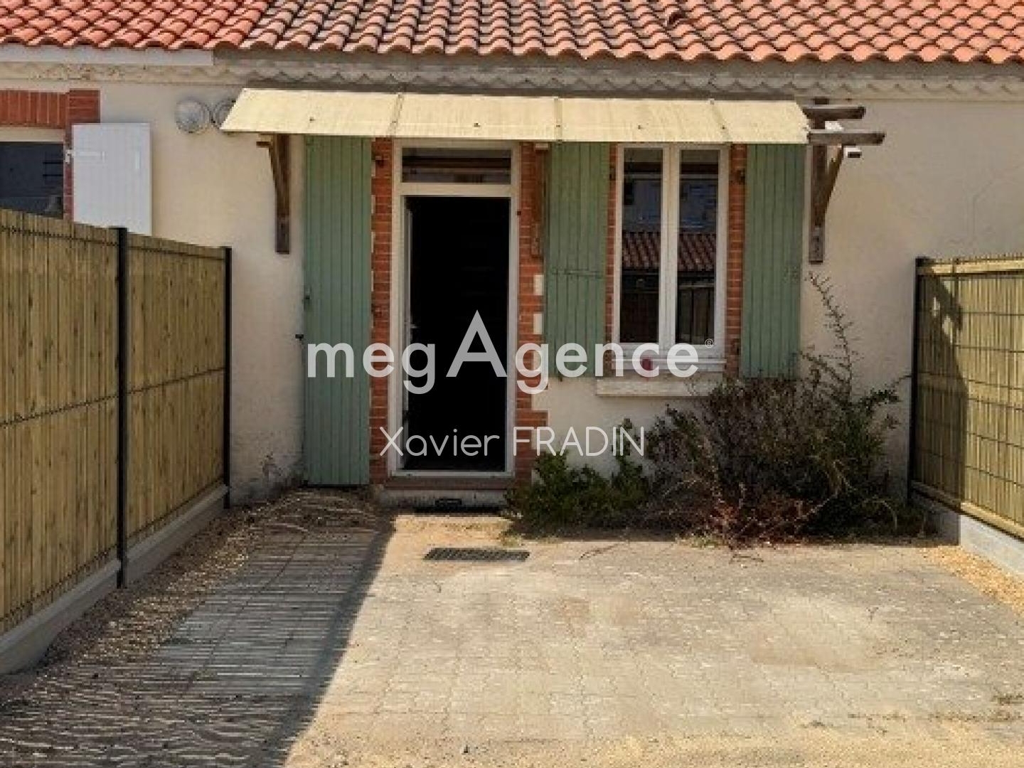 Maison de 38m² de plain-pied, avec un extérieur et à seulement 250m de la plage