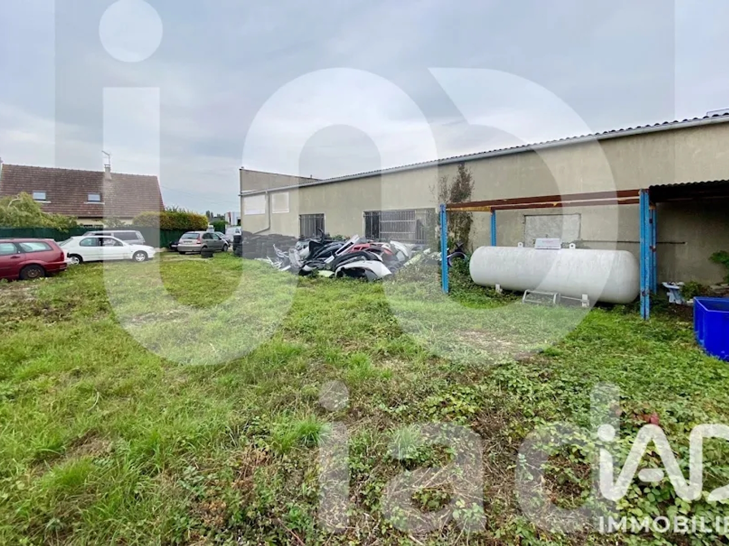Maison à vendre - 1 pièce - 1900m2 - Compiègne (60200)