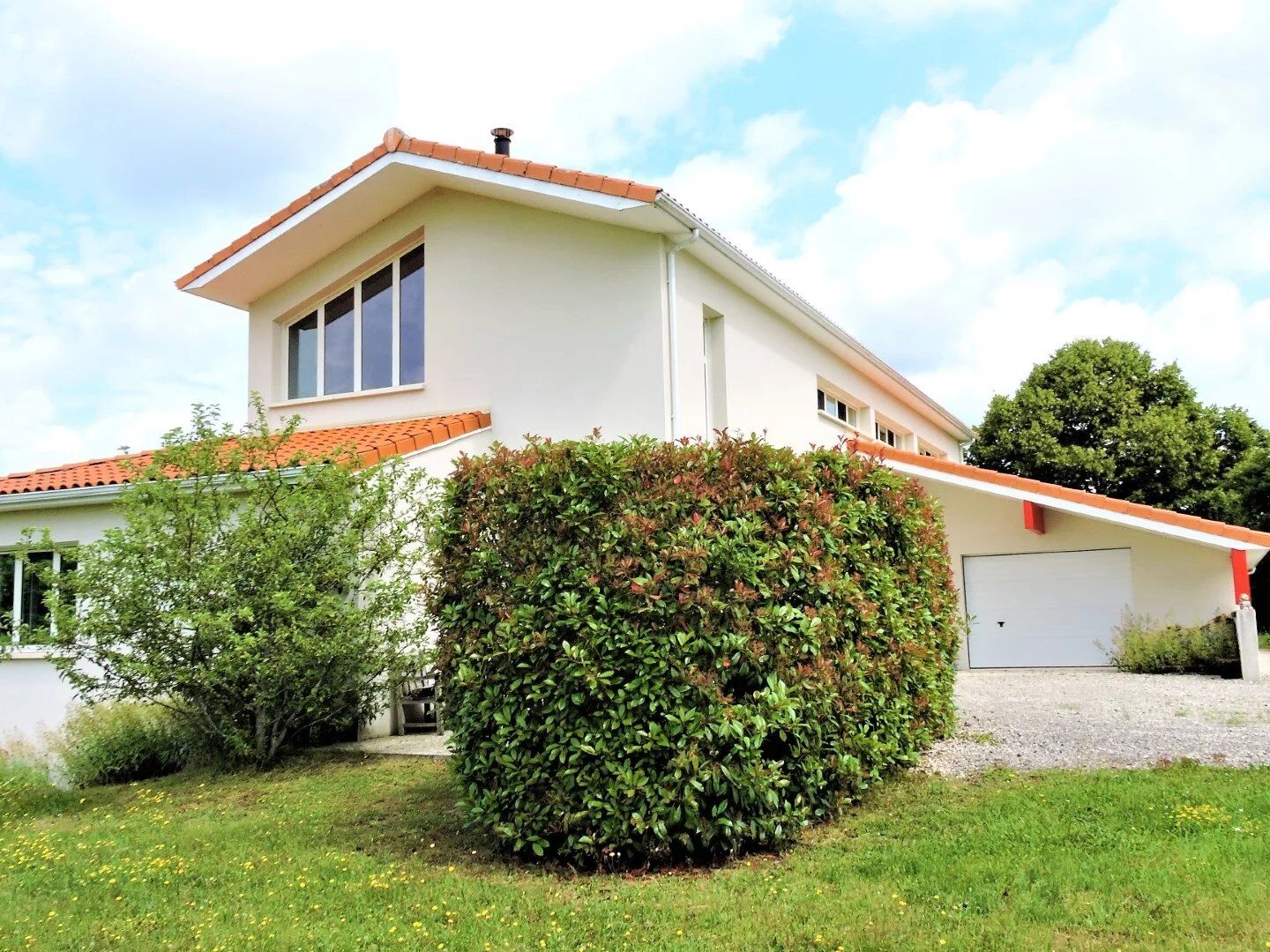 Villa d'architecte moderne à vendre proche Golf Charente