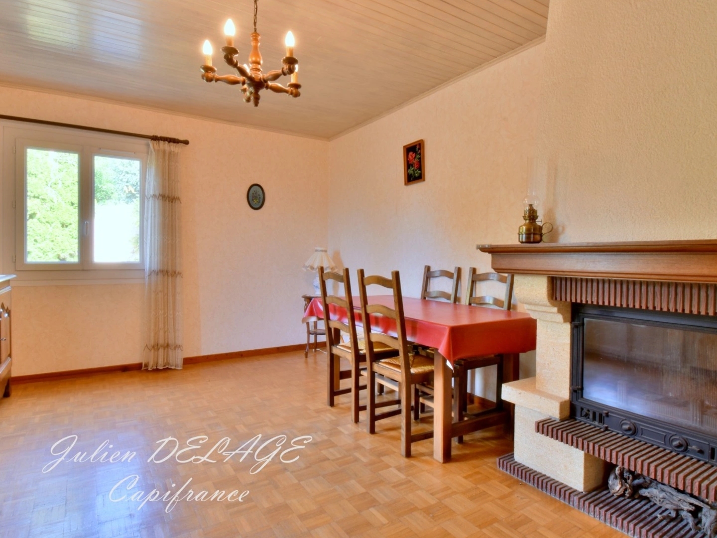 Maison à vendre - 3 pièces - 70m2 - Châteauroux-Les-A... (05380)