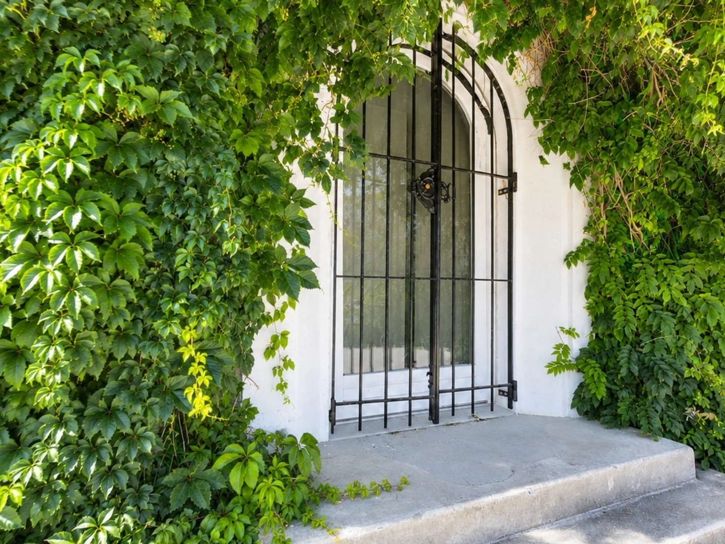 Appartement à vendre - 6 pièces - 204m2 - Cluses (74300)