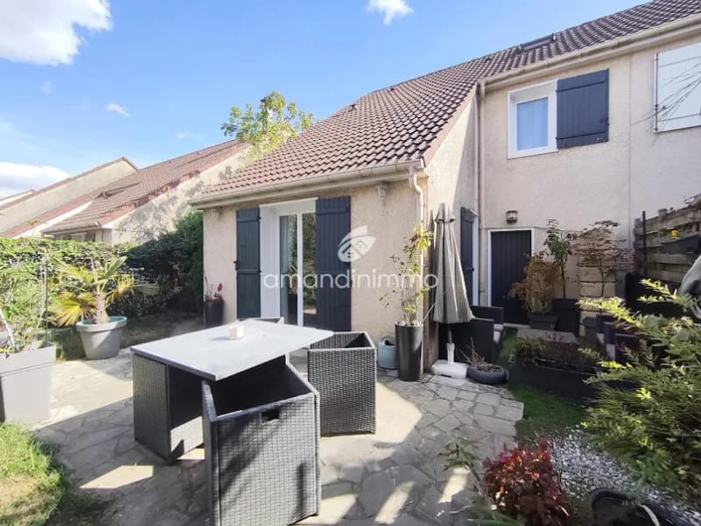 Maison à vendre - 6 pièces - 99m2 - Vert-Saint-Denis (77240)