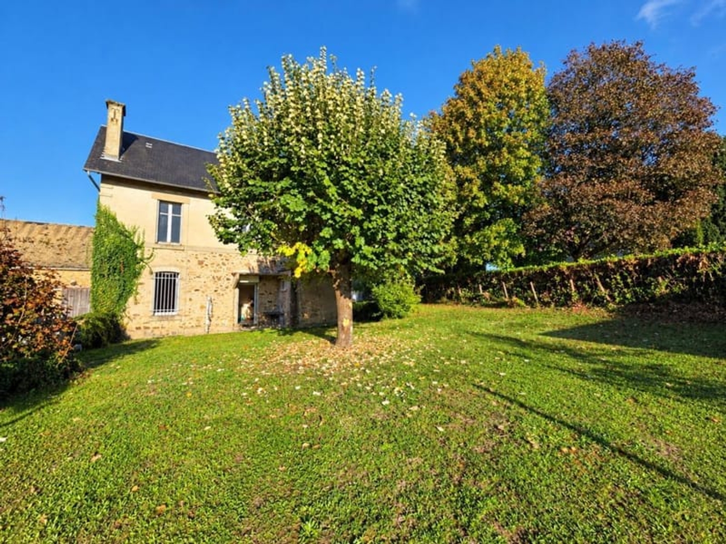 Maison à vendre - 6 pièces - 123m2 - La Croisille-Sur-... (87130)