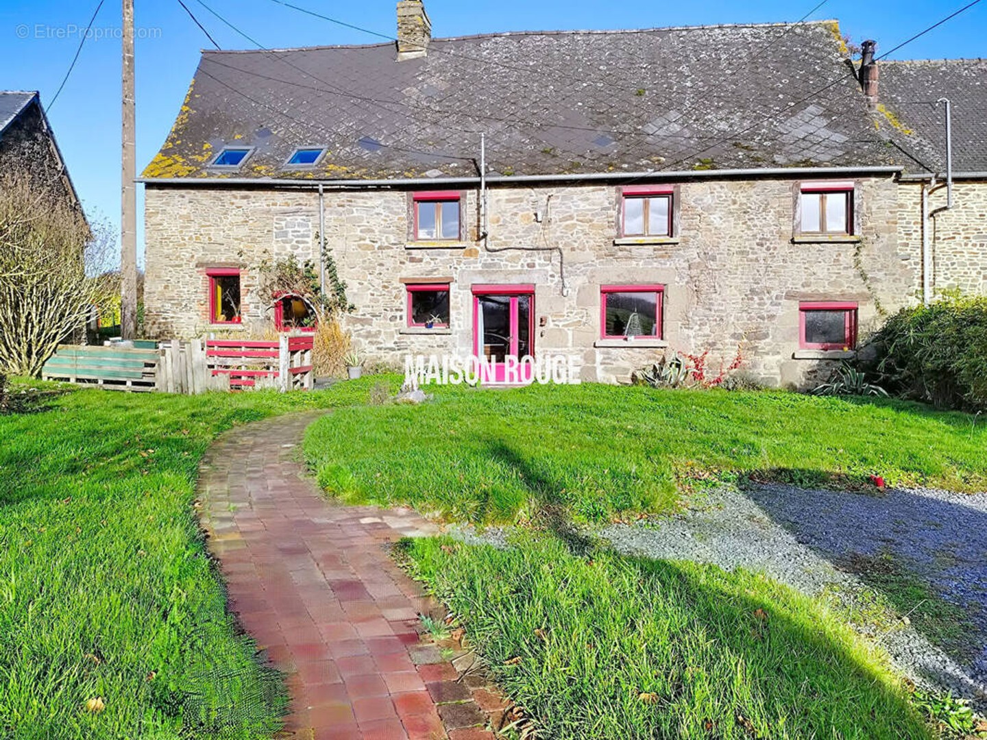 Charme de l'ancien : maison de pays en pierre 5 ch 7 p 180 m² terrain 725 m² combourg