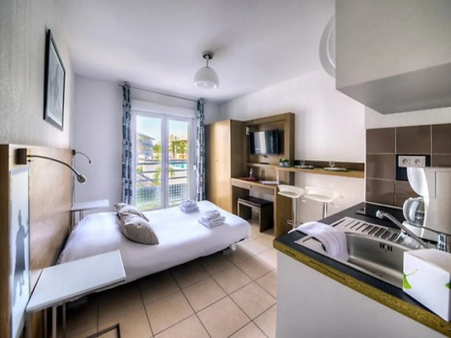 Appartement à vendre - 2 pièces - 19m2 - Valbonne (06560)