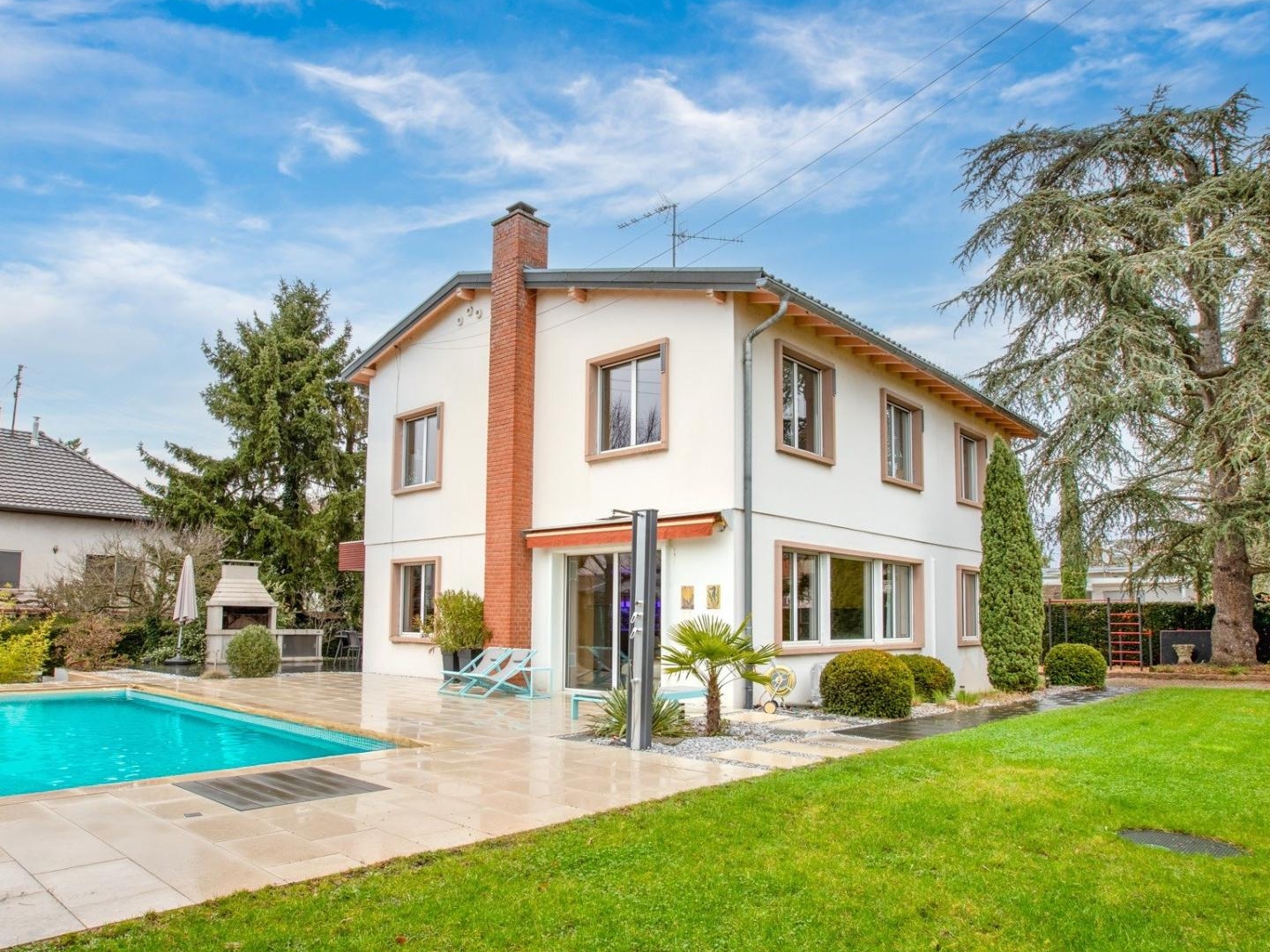 superbe maison d'architecte de 220m² avec piscine