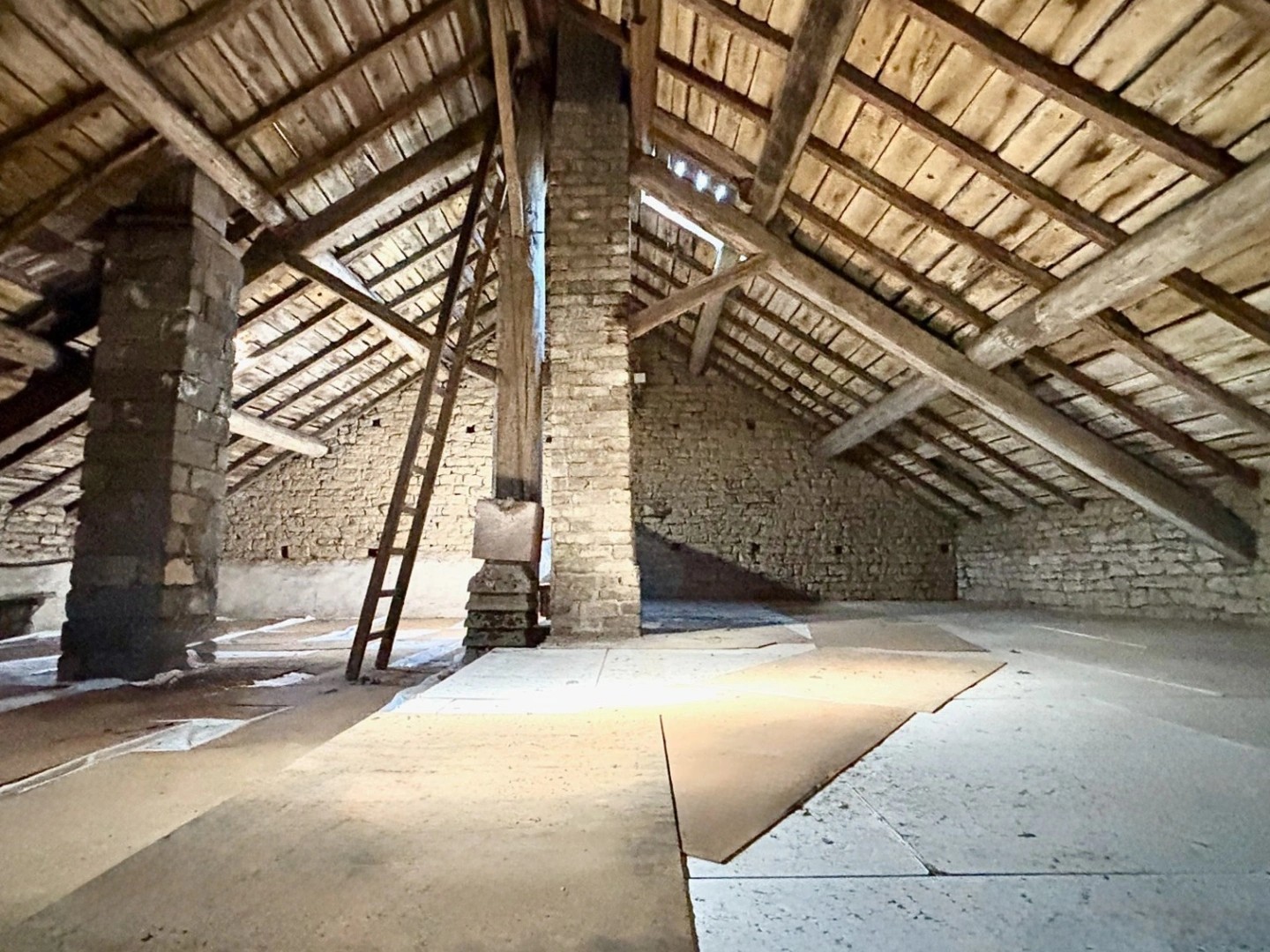 Maison à vendre 7 pièces MEXY (54)