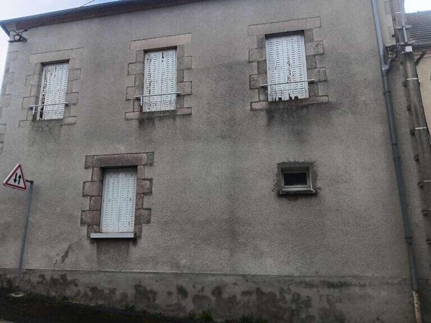 Maison à vendre - 5 pièces - 106m2 - Boussac (23600)