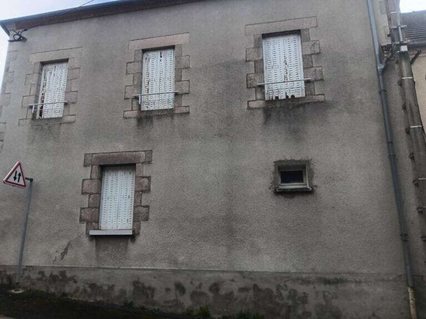 Maison à vendre - 5 pièces - 106m2 - Boussac (23600)