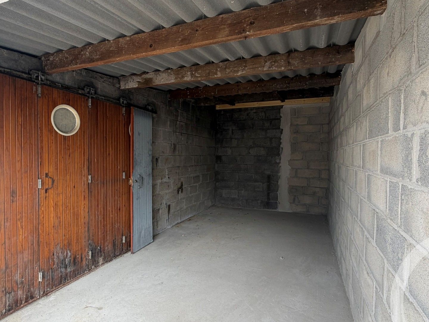 Parking / garage / box à vendre - 16m2 - Houilles (78800)