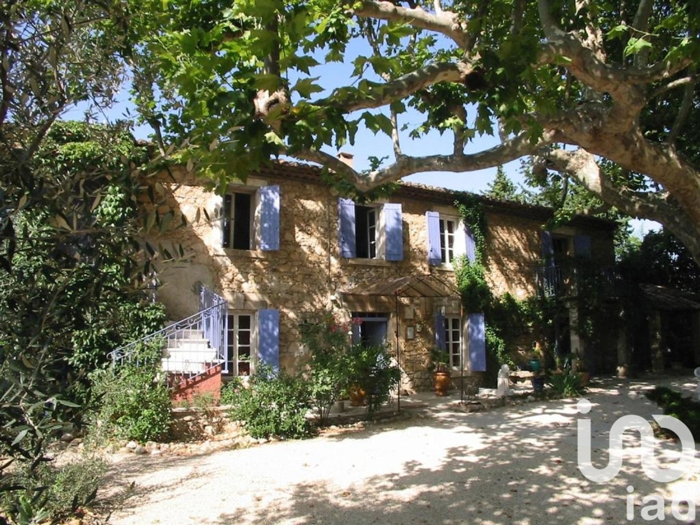 Maison 16 pièces 584 m²