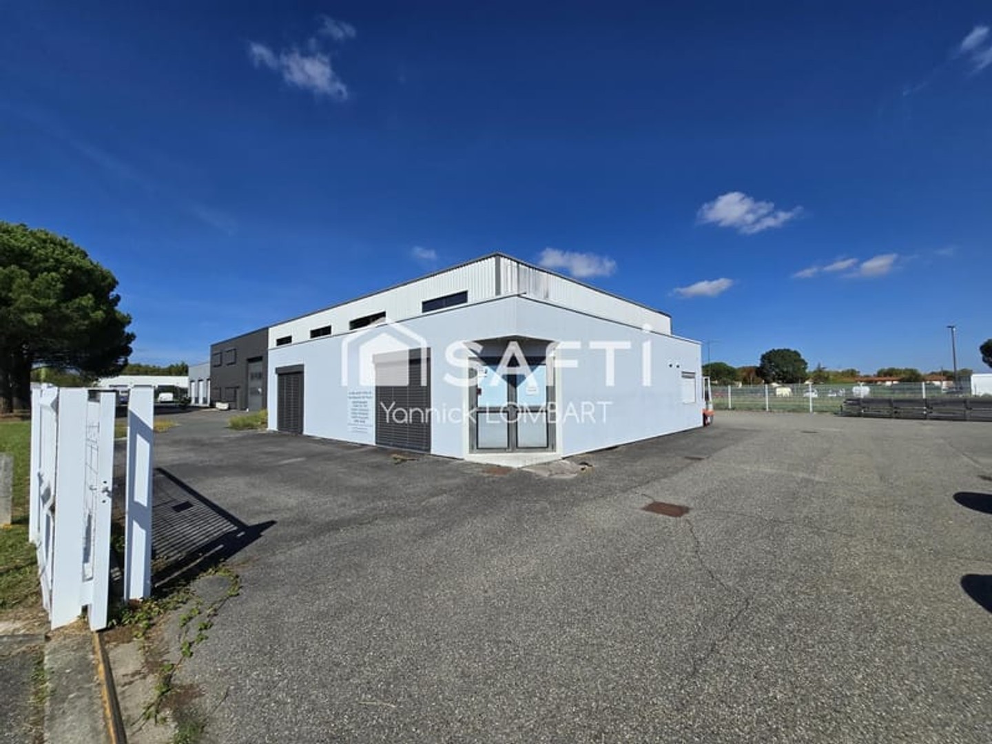 Bureaux 5 pièces 1000 m²