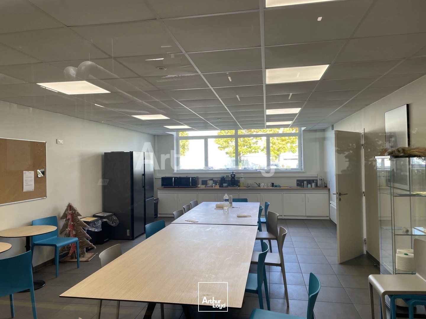 Locaux à vendre - 6000m2 - Béthune (62400)