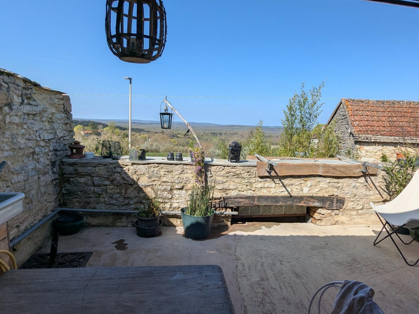 Maison de village ancienne.