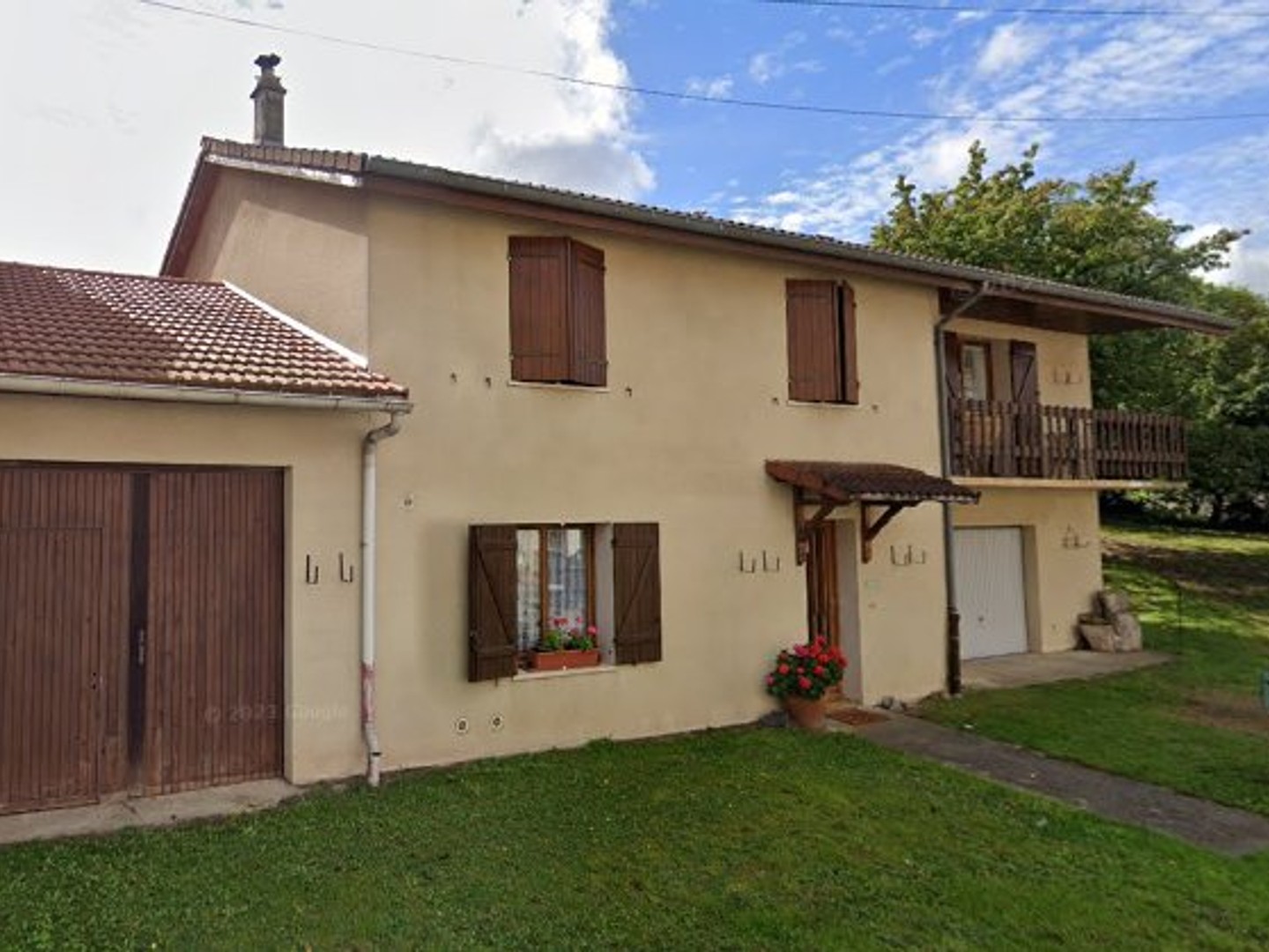 Maison 135m2 habitable + 100m2 de garage + hangar sur parcelle 22 ares