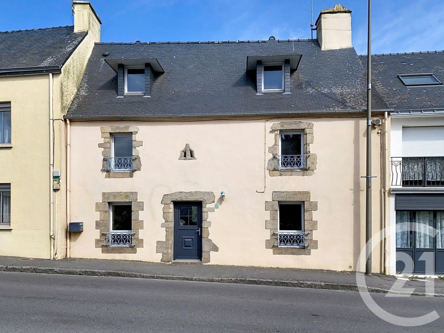 Maison 5 pièces 151 m²