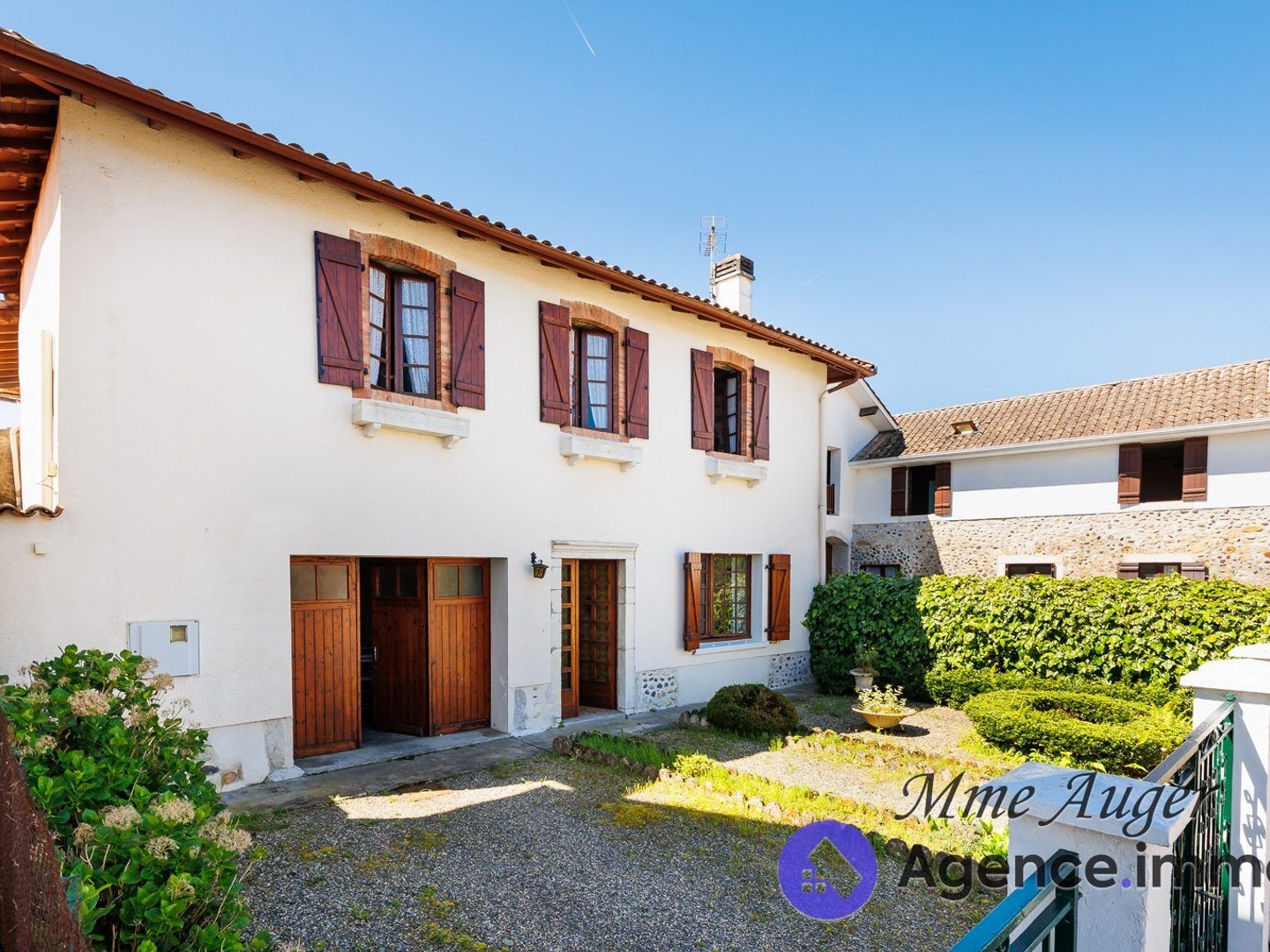 Maison à vendre - 7 pièces - 158m2 - Lahontan (64270)