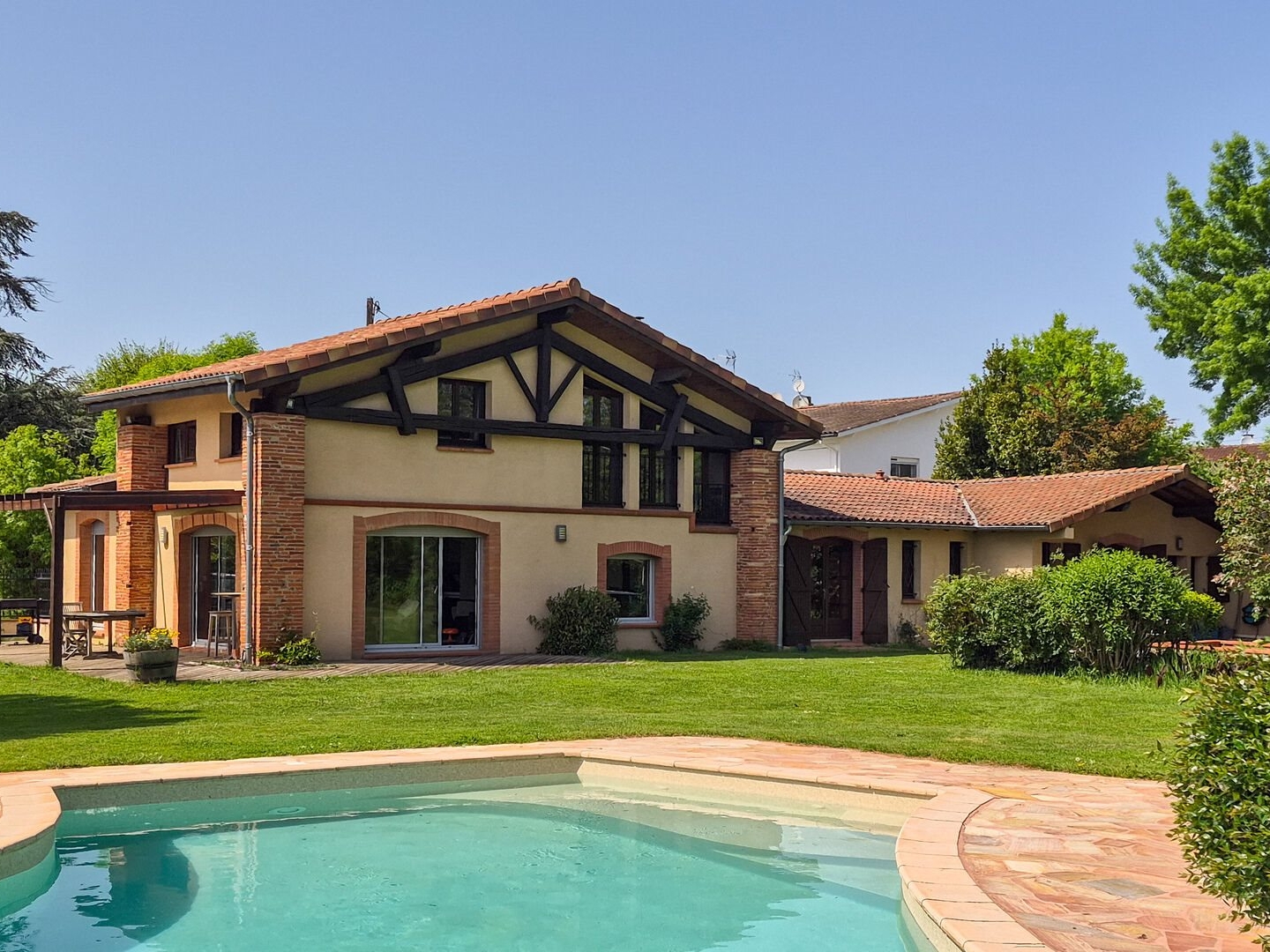 Charmante maison familiale avec vastes jardins aux portes de Toulouse