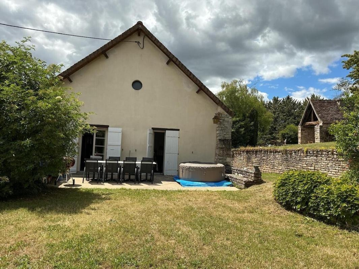 Maison à vendre - 10 pièces - 220m2 - Saint-Gengoux-Le-... (71460)