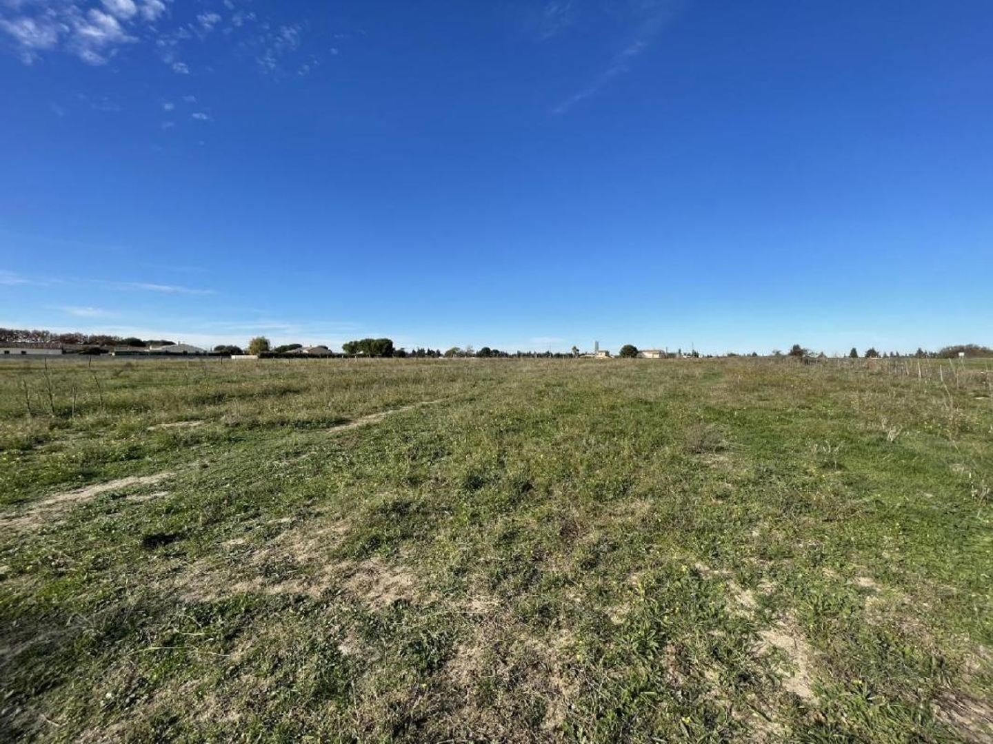 Terrain en individuel 642 m²