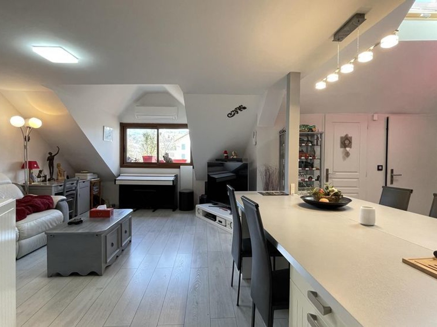 Appartement 4 pièces 105 m²