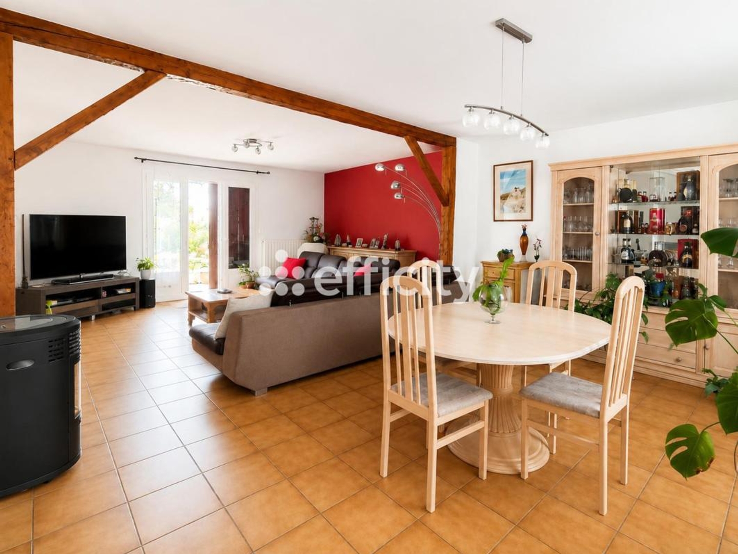 Maison à vendre - 7 pièces - 119m2 - Lencloître (86140)