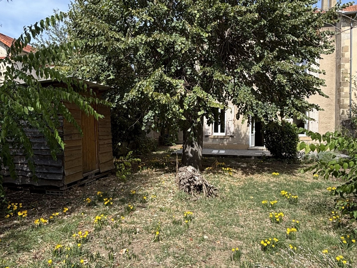 Maison à vendre - 8 pièces - 300m2 - Valence (26000)