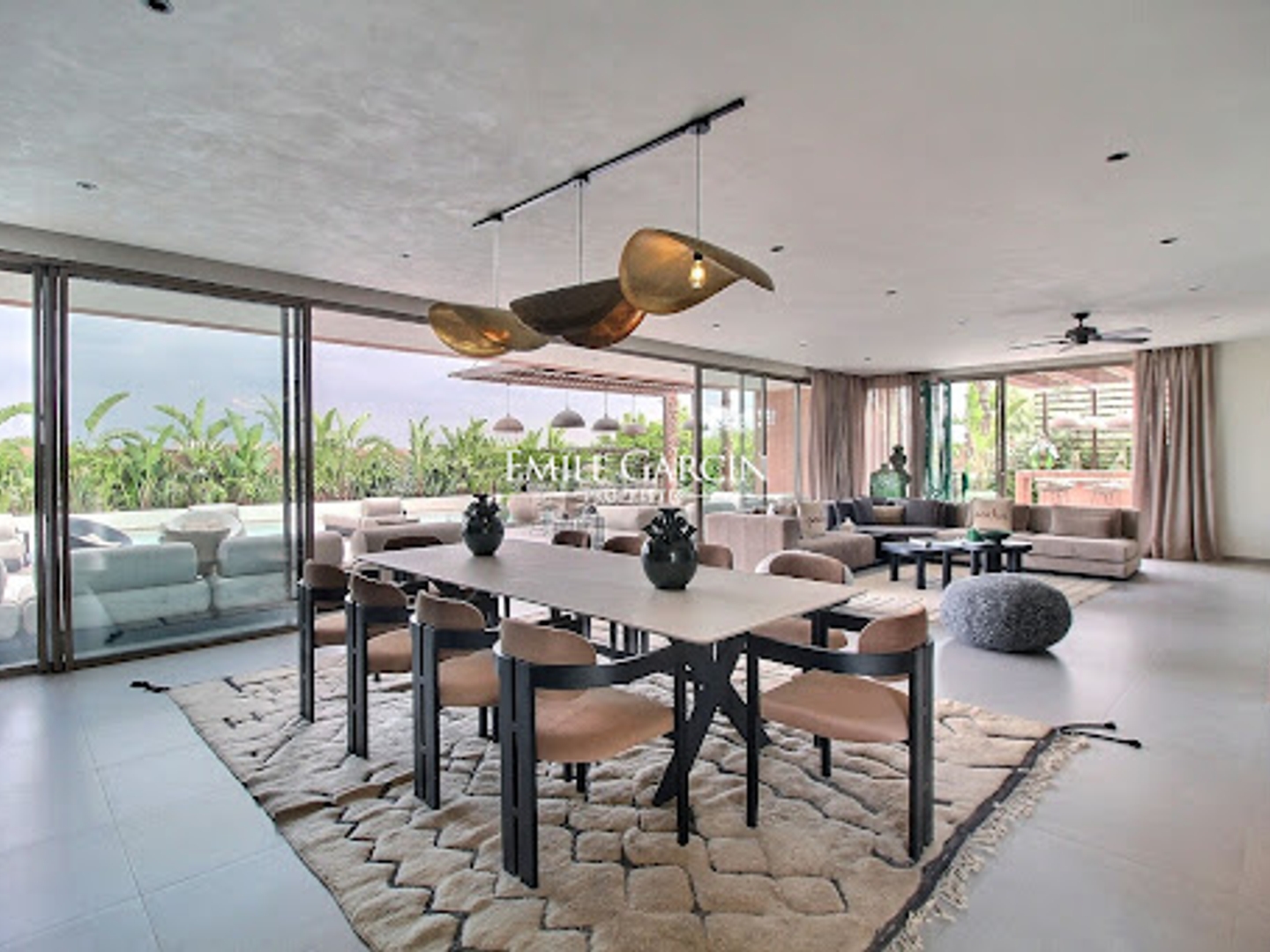 Villa 12 pièces 500 m²