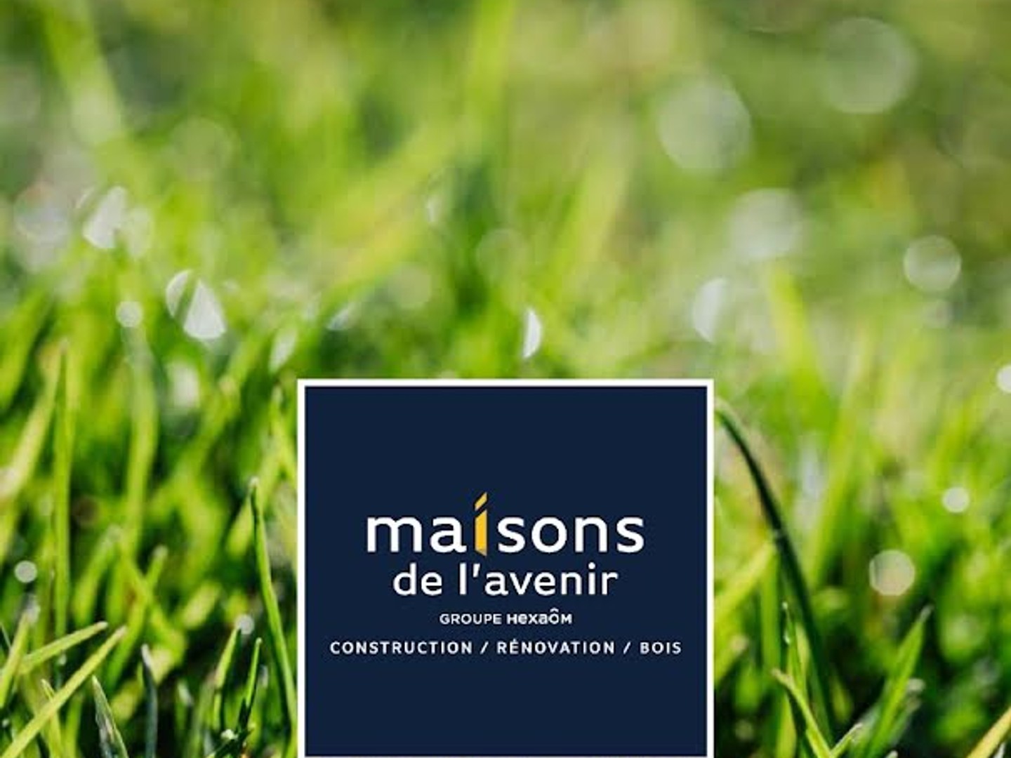 Terrain 700 m²