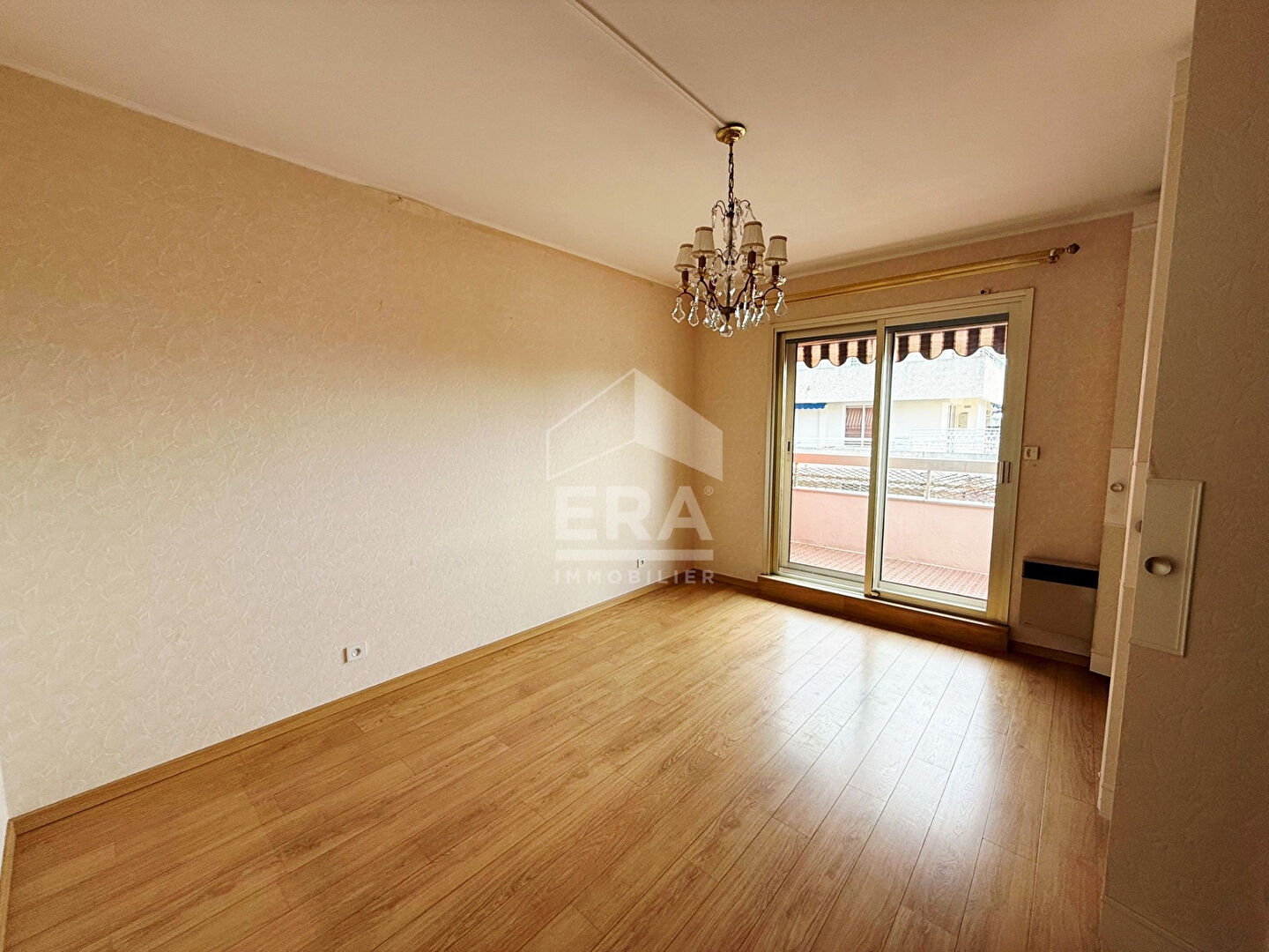 Appartement à vendre - 2 pièces - 63m2 - Vence (06140)