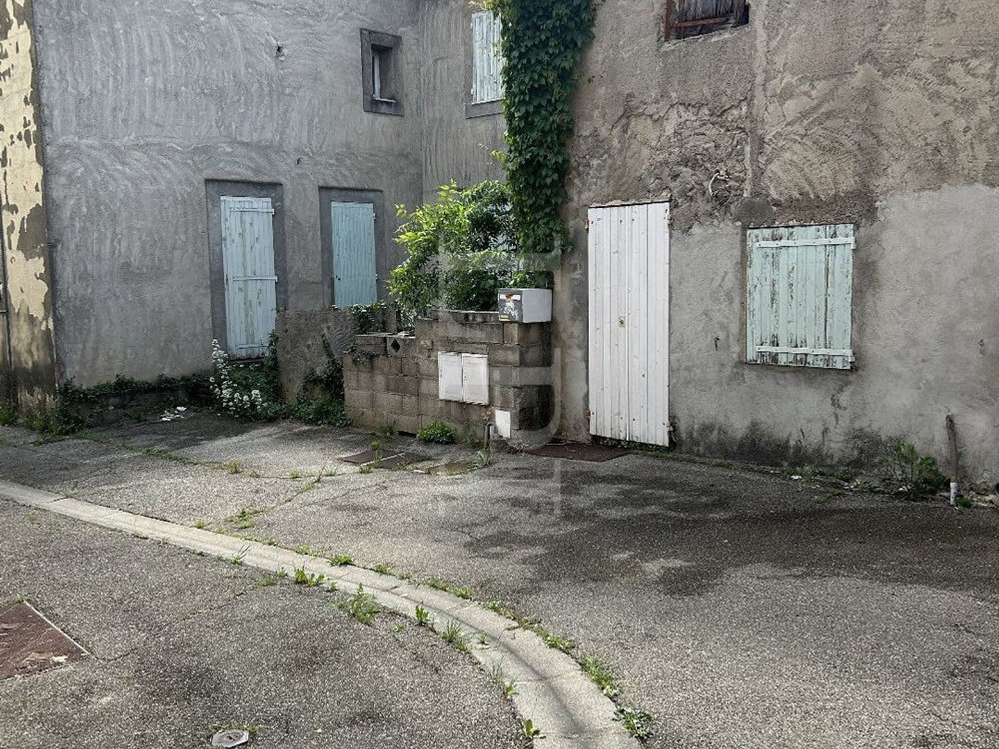 MAISON DE VILLAGE - VILLARS