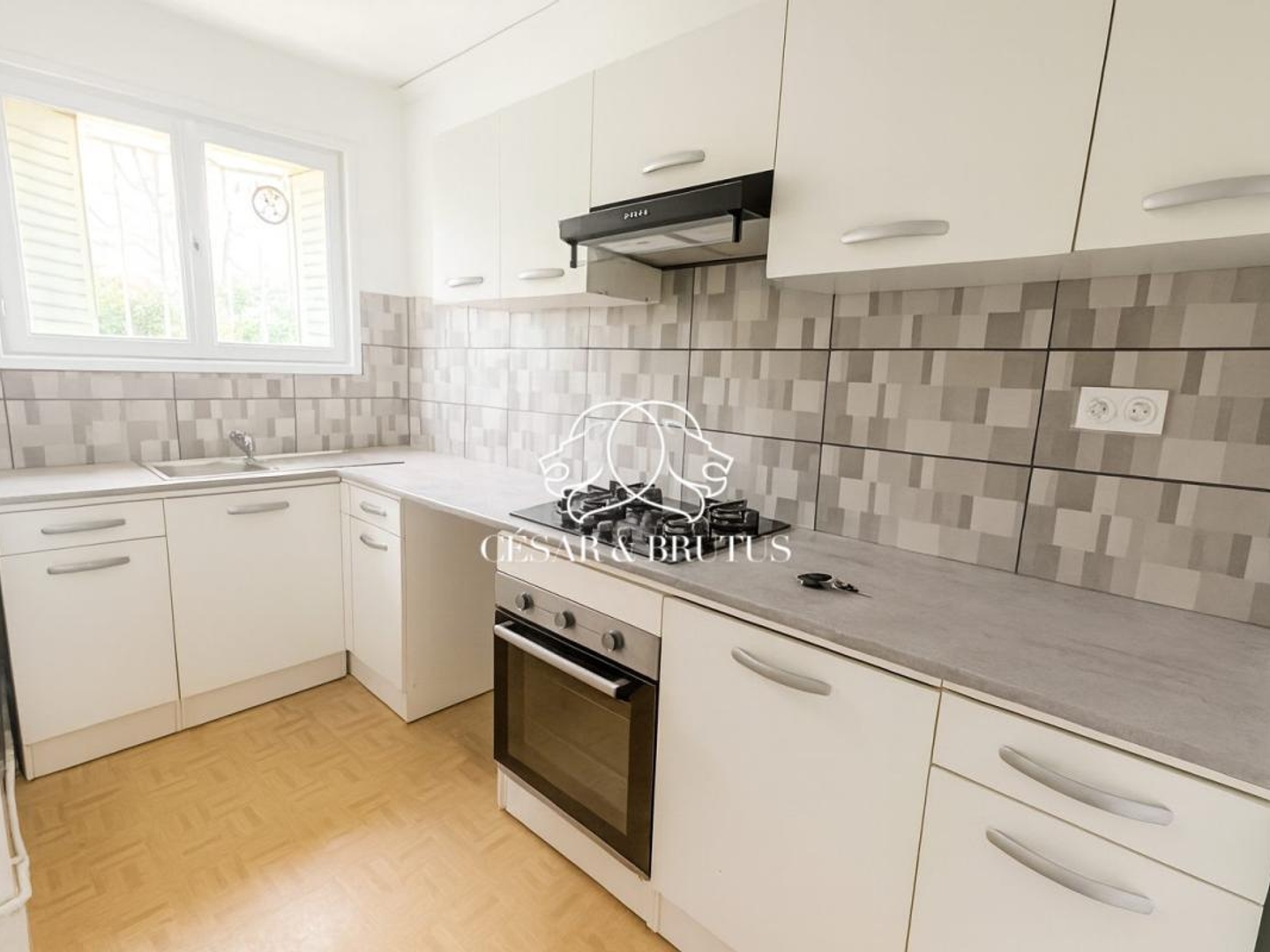 Vends t4 - 72 m² - Lyon 69009