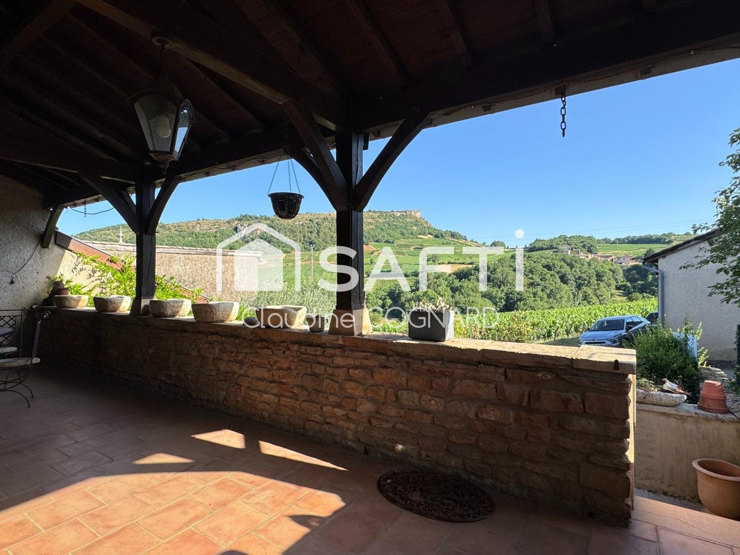 Maison à vendre - 8 pièces - 200m2 - Vergisson (71960)