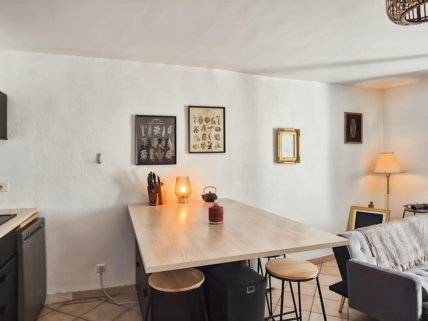 Appartement à vendre - 3 pièces - 66m2 - Villelaure (84530)