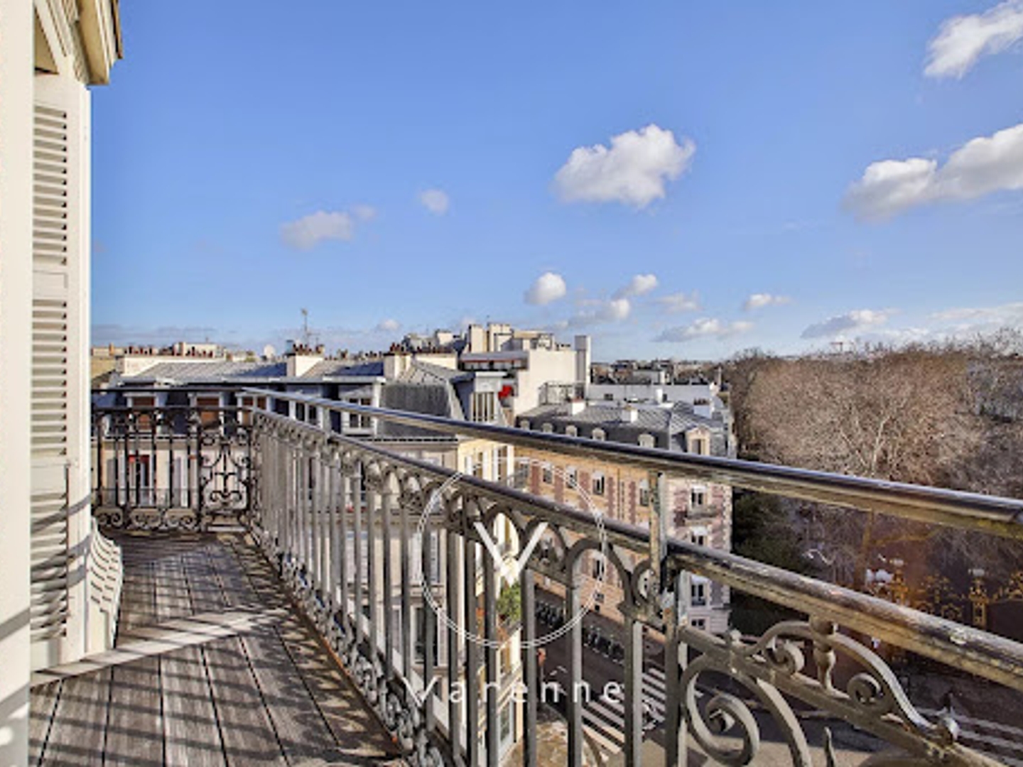 Appartement 16 pièces 708 m²