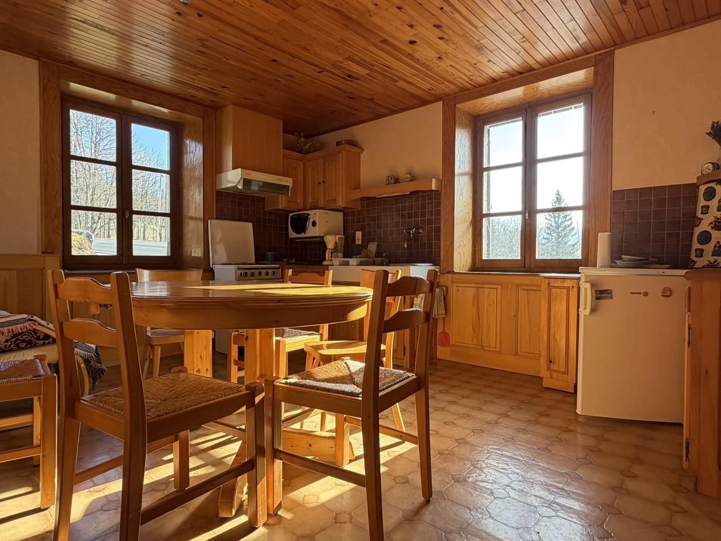 Appartement à vendre - 12 pièces - 328m2 - Les Rousses (39220)