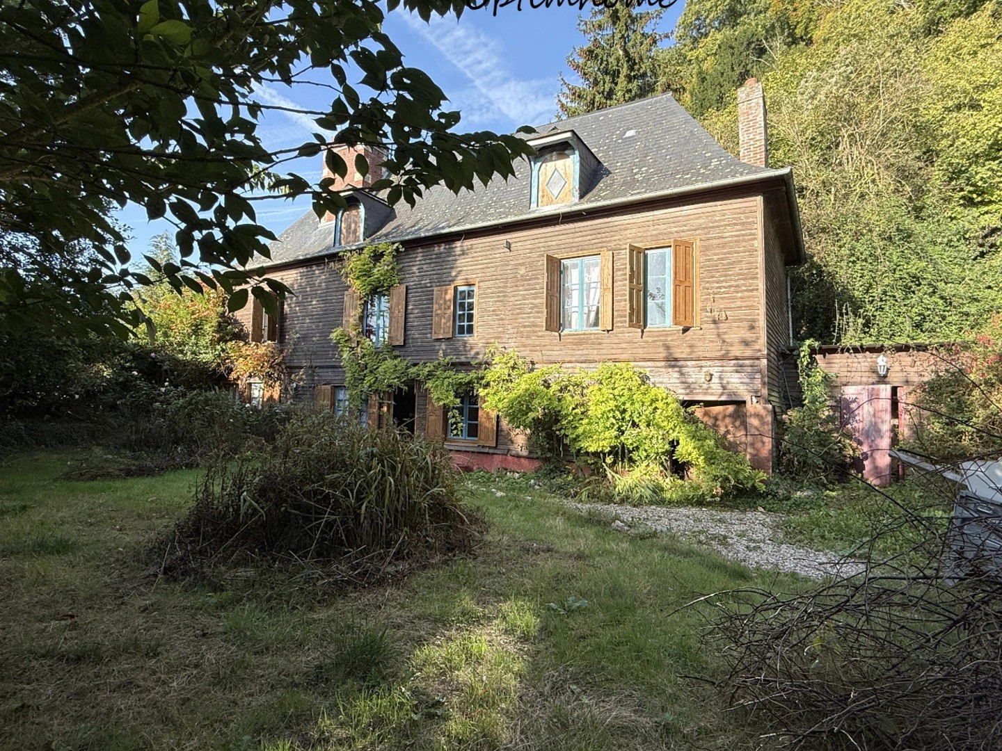 Maison pleine de charme proche de Montfort