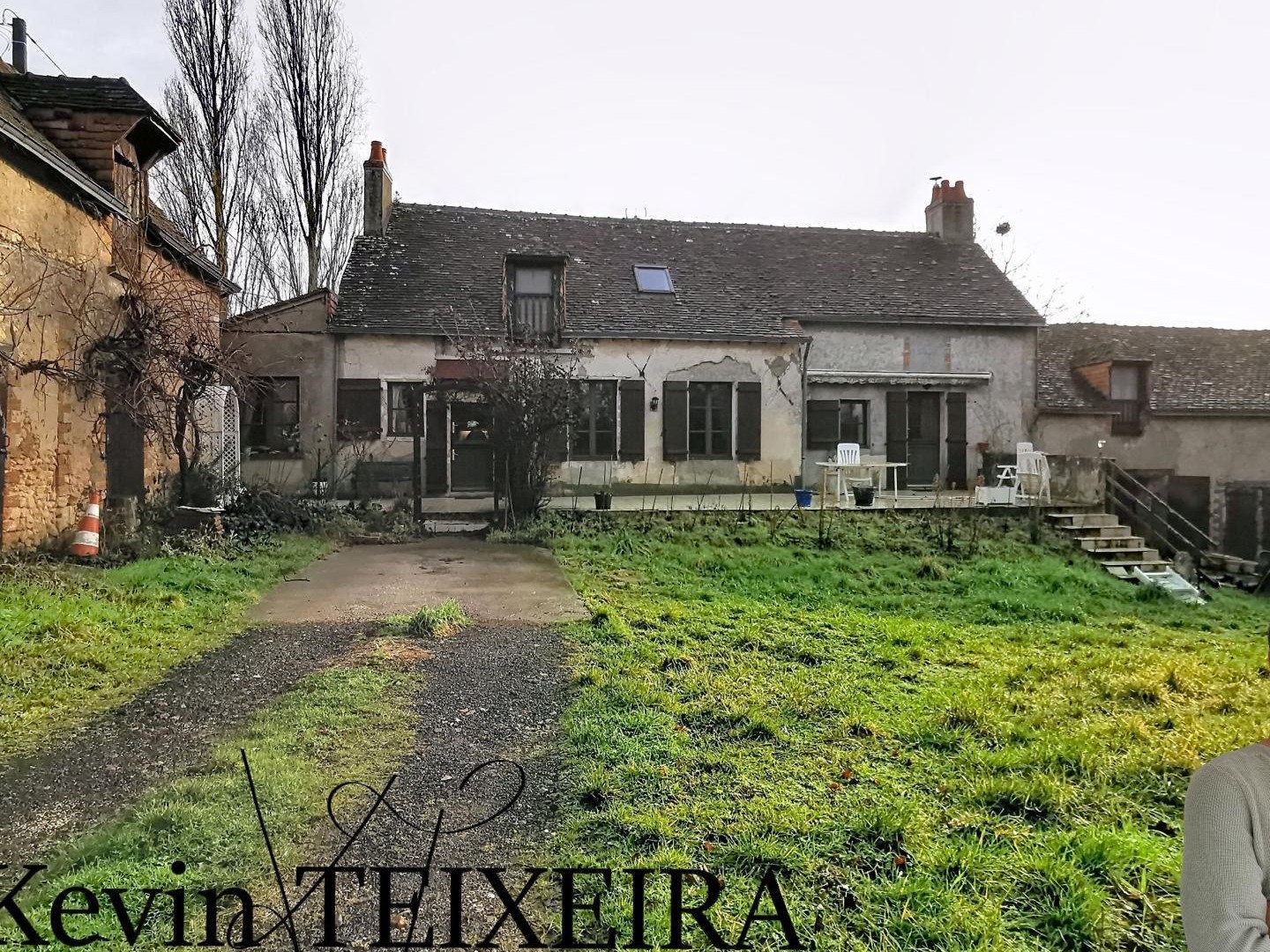Grande maison en campagne avec 4 chambres.