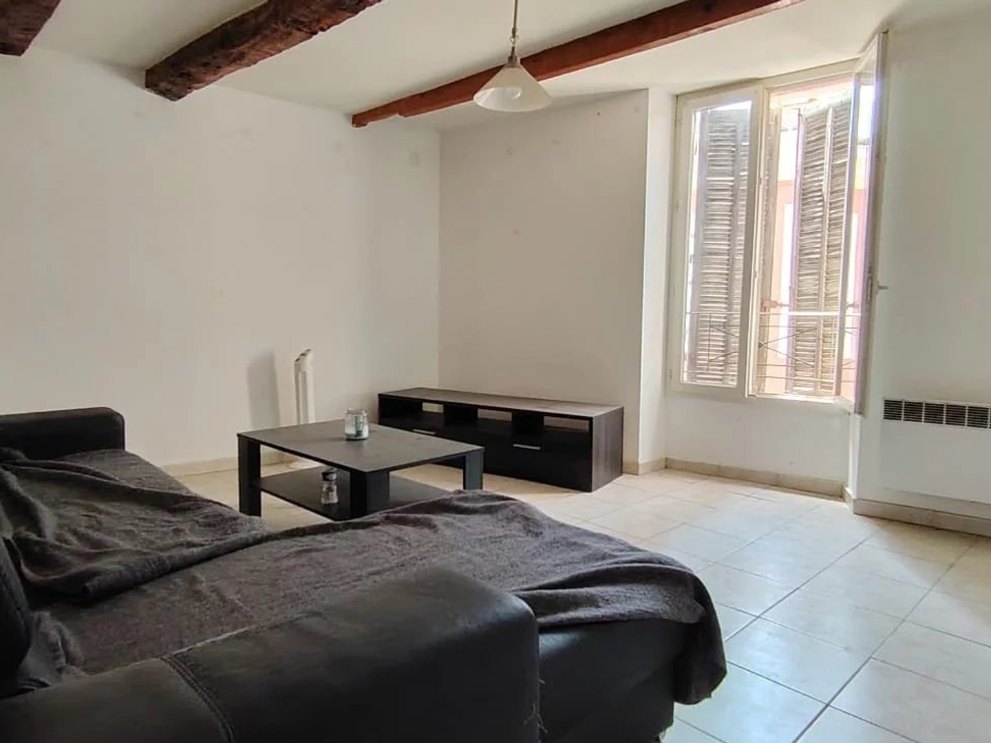 Appartement à vendre - 10 pièces - 280m2 - La Roquebrussanne (83136)