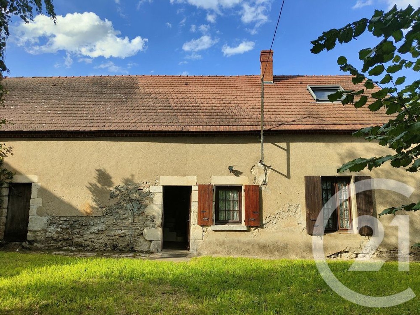 Maison 3 pièces 273 m²