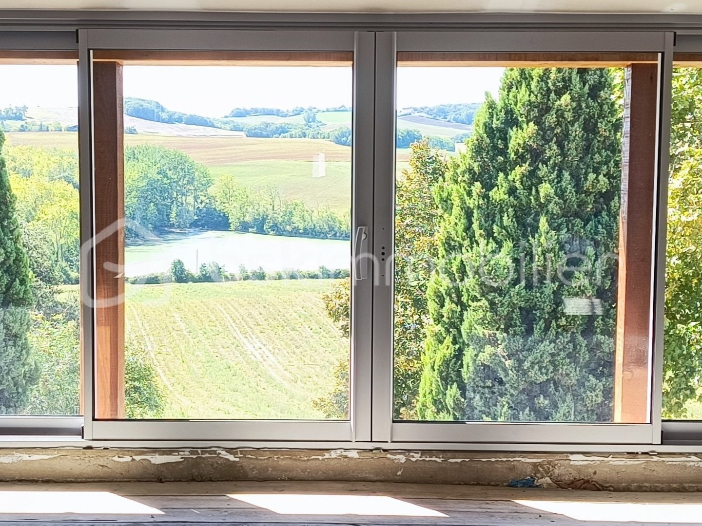 Maison 5 pièces 270 m²