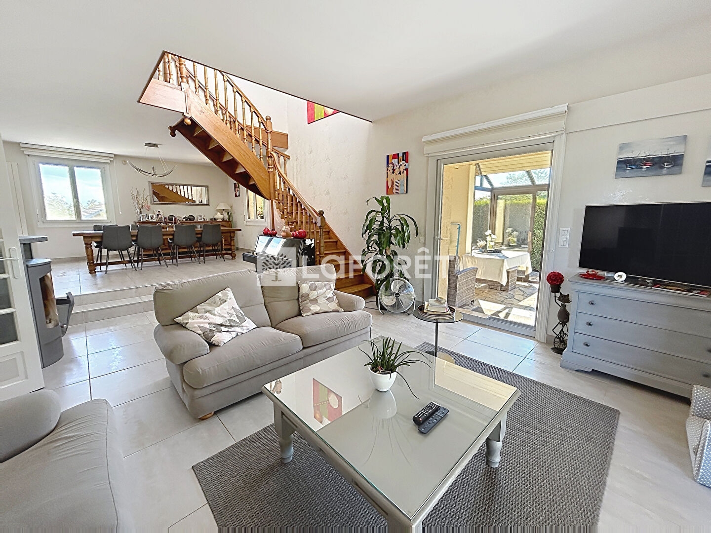 Maison à vendre - 7 pièces - 241m2 - Vaivre-Et-Montoille (70000)