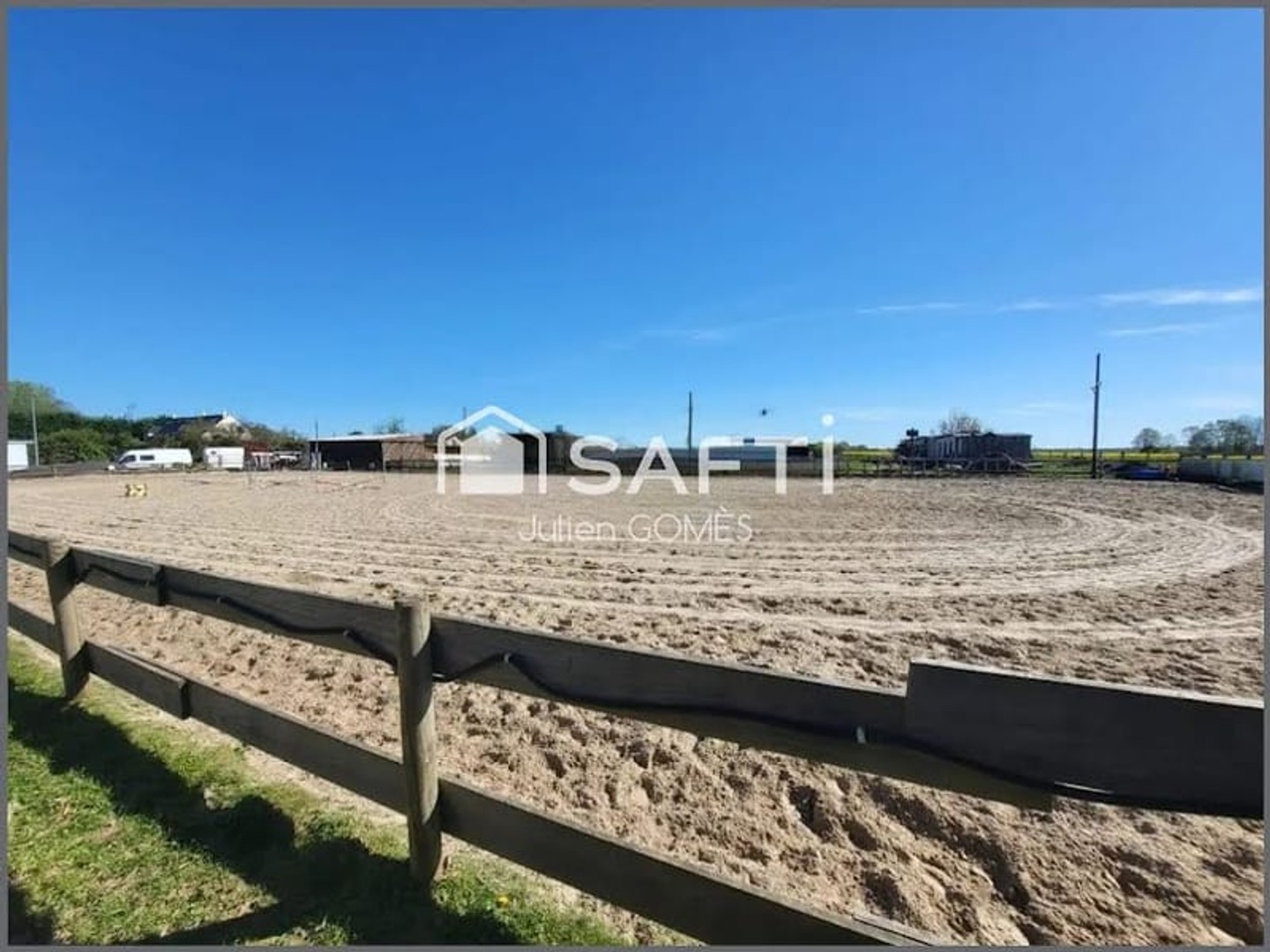Locaux à vendre - 63m2 - Marles-En-Brie (77610)