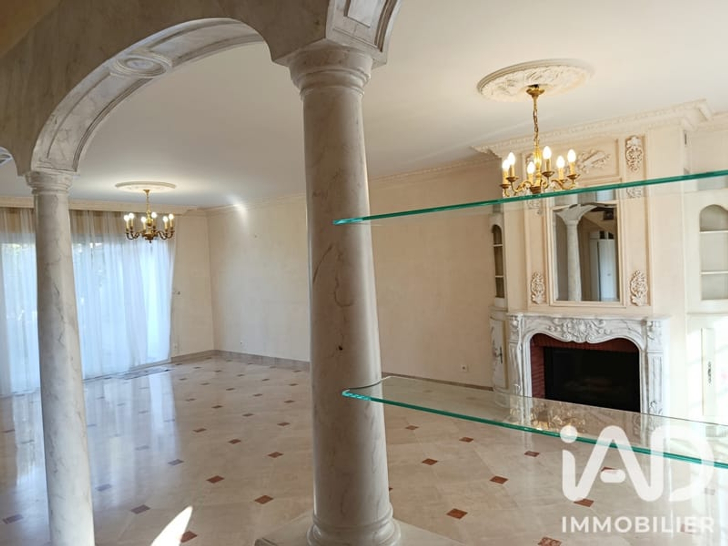 Maison à vendre - 7 pièces - 200m2 - La Ferté-Saint-Aubin (45240)