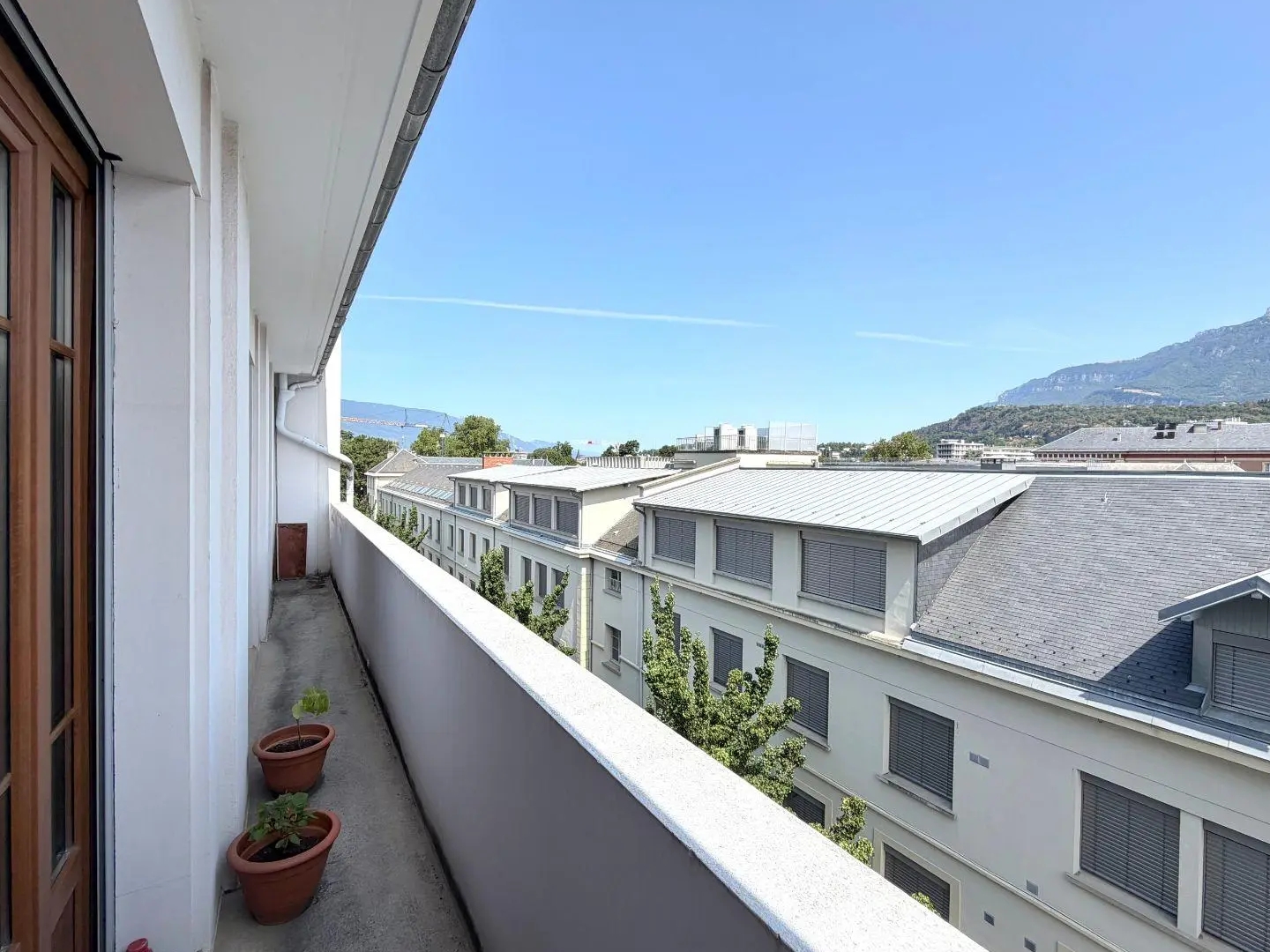 Appartement à vendre - 4 pièces - 136m2 - Chambéry (73000)