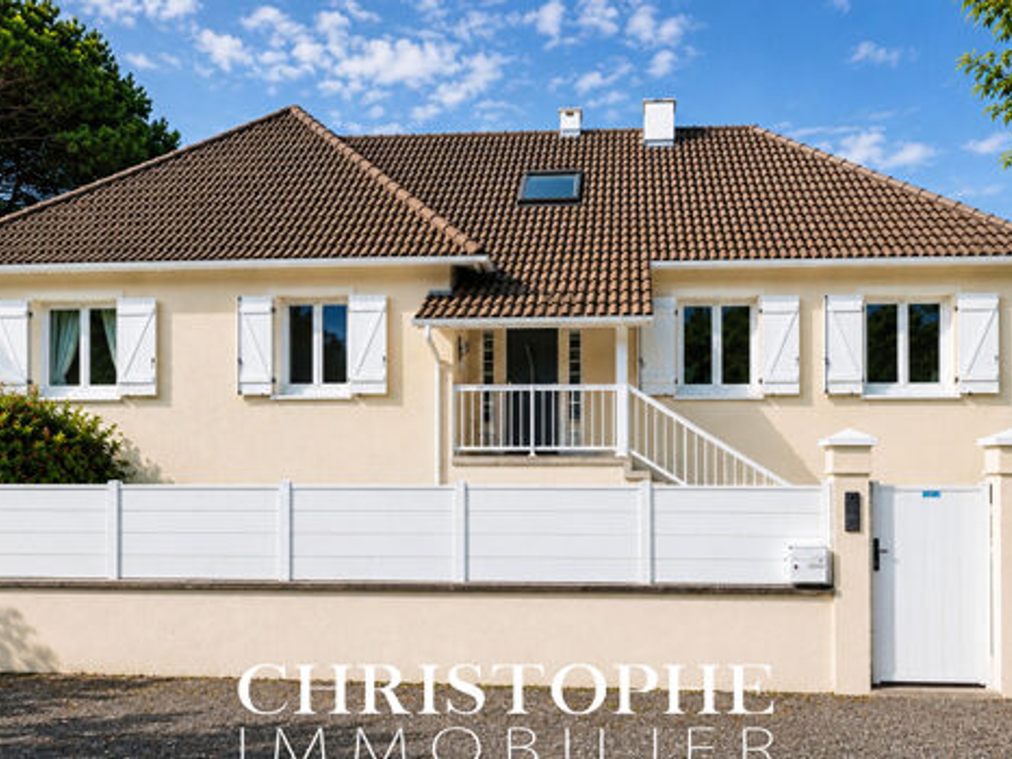 Maison 8 pièces 190 m²