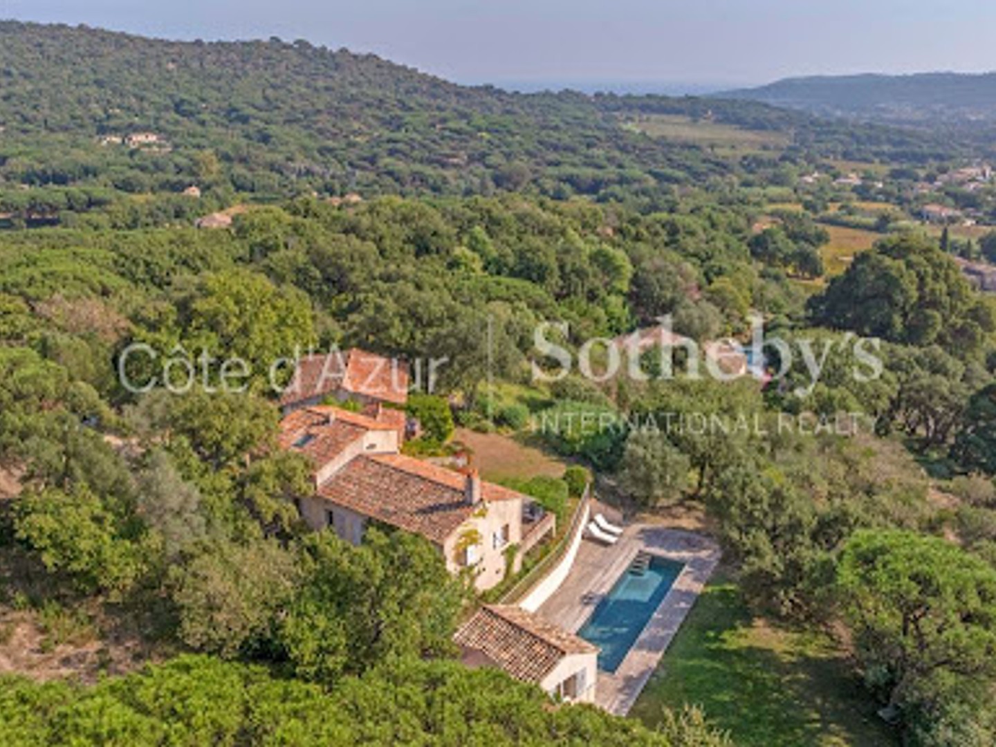 Bastide 8 pièces 300 m²