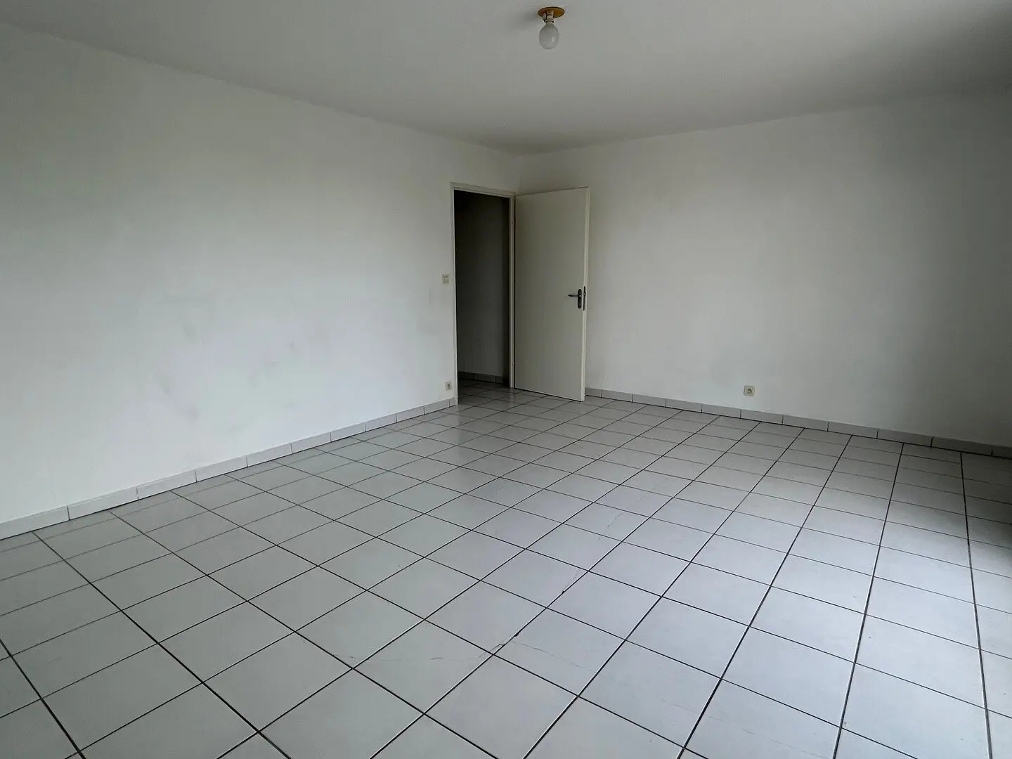 Appartement à vendre - 4 pièces - 79m2 - Poitiers (86000)