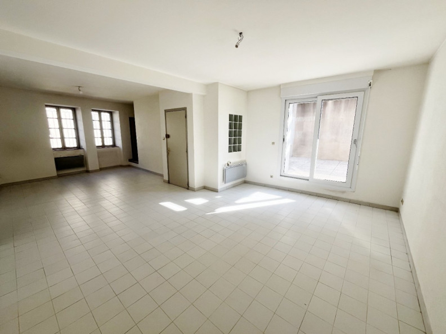 Appartement à vendre - 5 pièces - 91m2 - Langlade (30980)